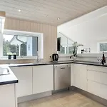 Dior - 1-4km From The Sea By Interhome Casa de Férias