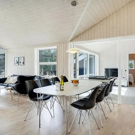 Ferienhaus Dior - 1-4km From The Sea By Interhome *