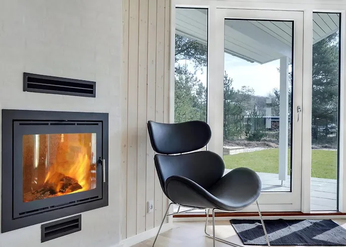 Dior - 1-4km From The Sea By Interhome